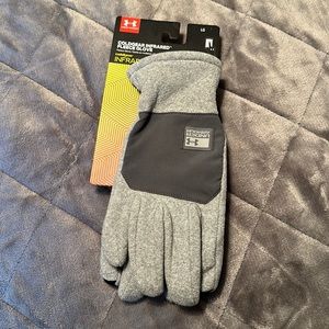 Under Armour Gloves